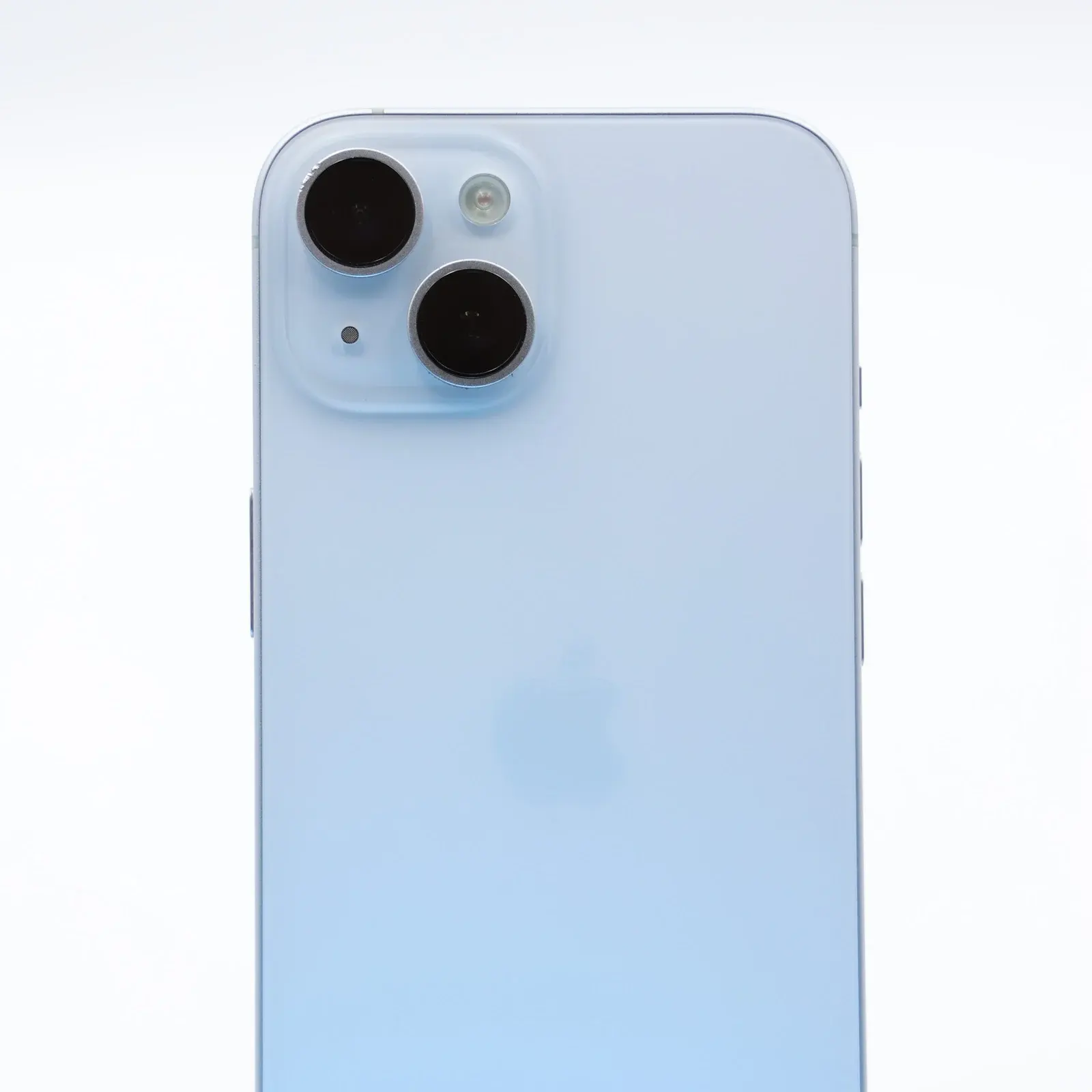 Apple iPhone 15 Blue — image 3